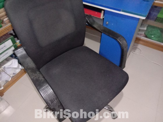 otobi moving chair